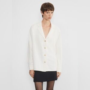 Aritzia Wilfred Crepe Freeform Short, light birch, size XS